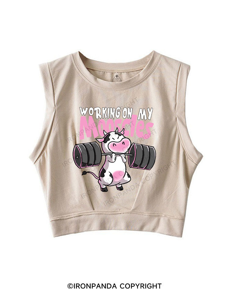 WORKING ON MY MOOSCLES SLEEVELESS CROP TOPS