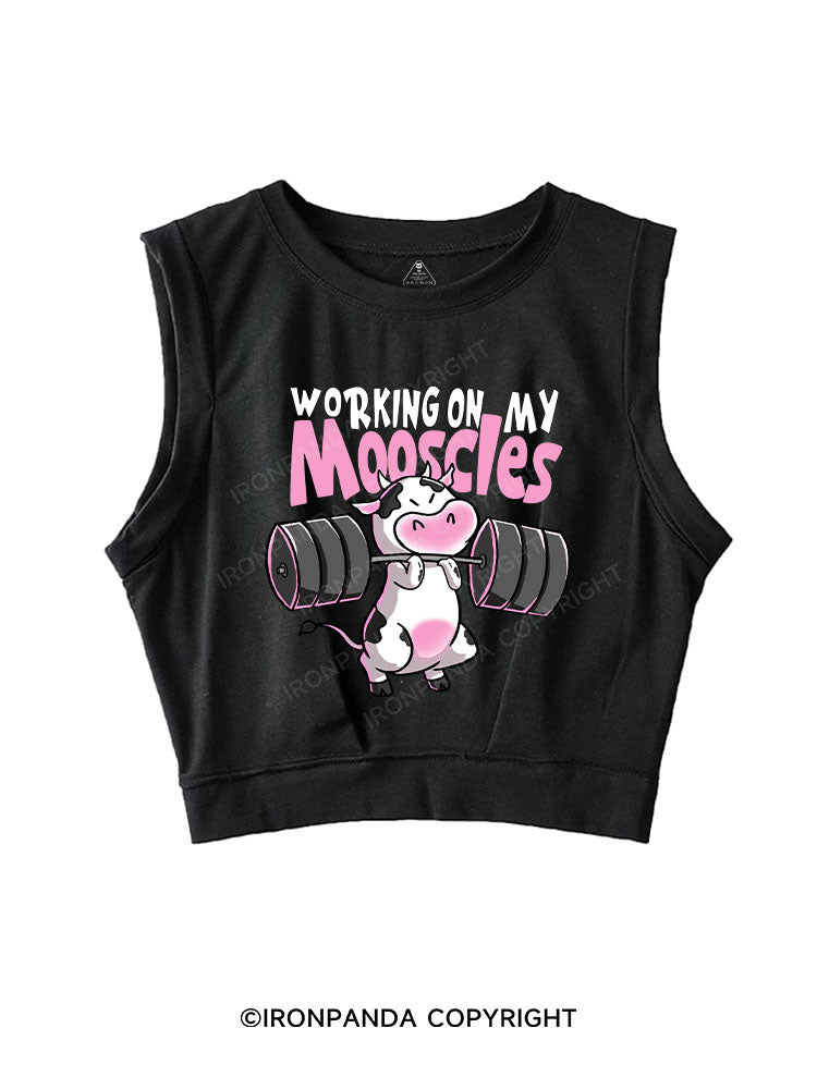 WORKING ON MY MOOSCLES SLEEVELESS CROP TOPS