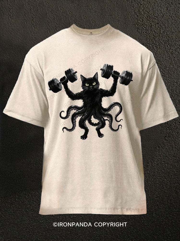 A terrifying cat lifting weights Washed Gym Shirt