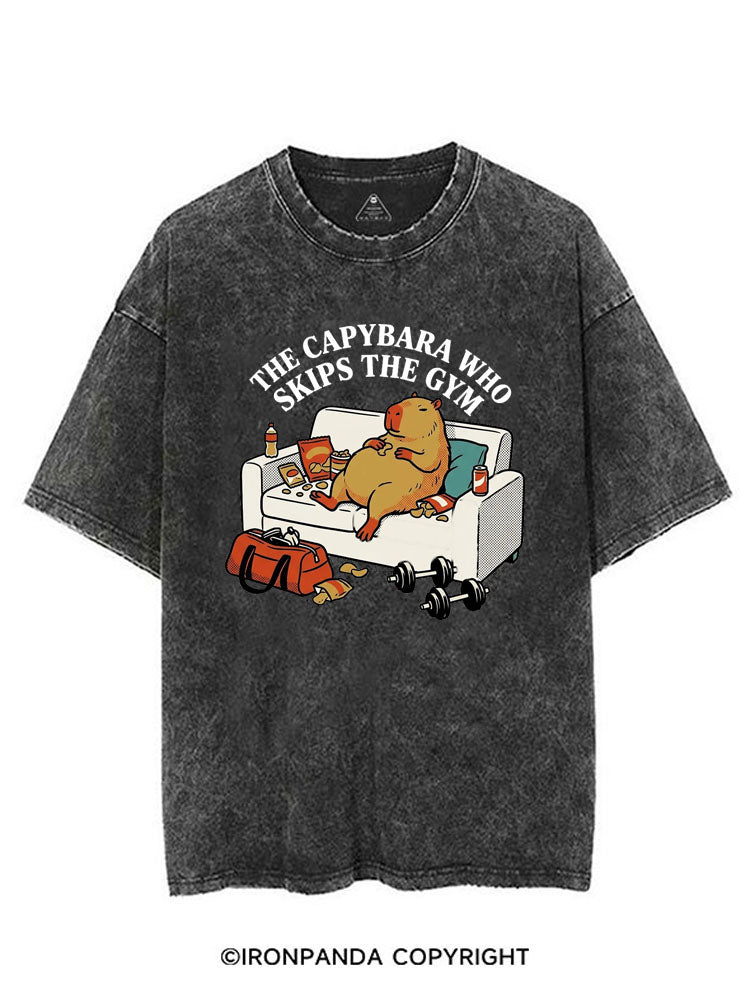 THE CAPYBARA WHO SKIPS THE GYM VINTAGE GYM SHIRT