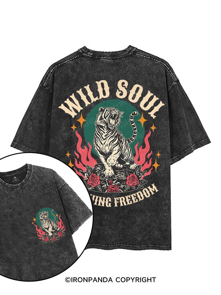 WILD SOUL BURNING FREEDOM printed Gym Shirt