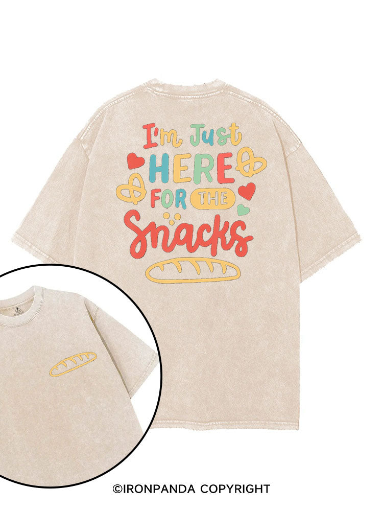 I'M JUST HERE FOR THE SNACKS printed Gym Shirt