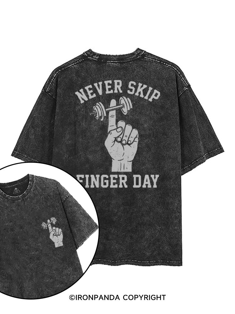 NEVER SKIP FINGER DAY printed Gym Shirt