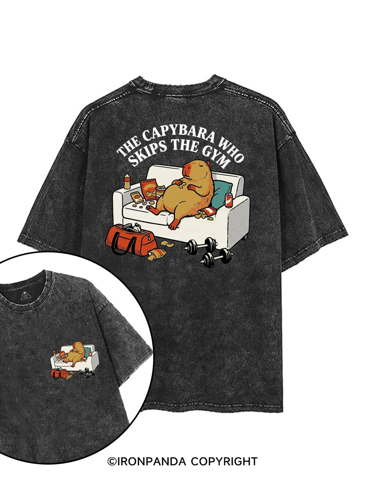 THE CAPYBARA WHO SKIPS THE GYM printed Gym Shirt
