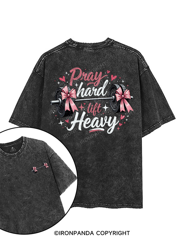 pray hard lift heavy printed Gym Shirt